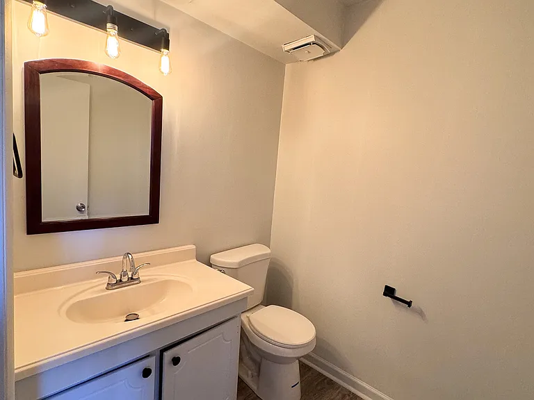 1287 Schaub Dr #1-E — Photo 11