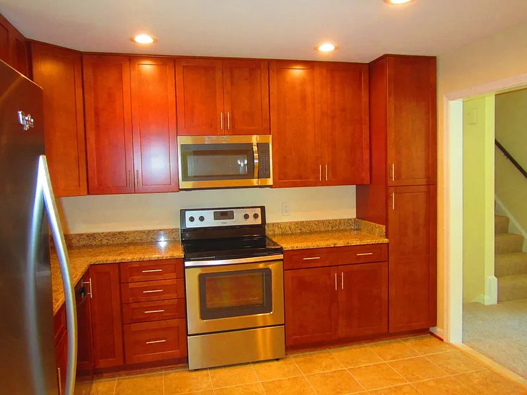 4898 Wheatstone Dr — Photo 6