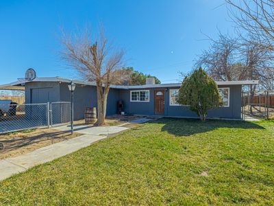 8612 Peach Ave, California City, CA, 93505