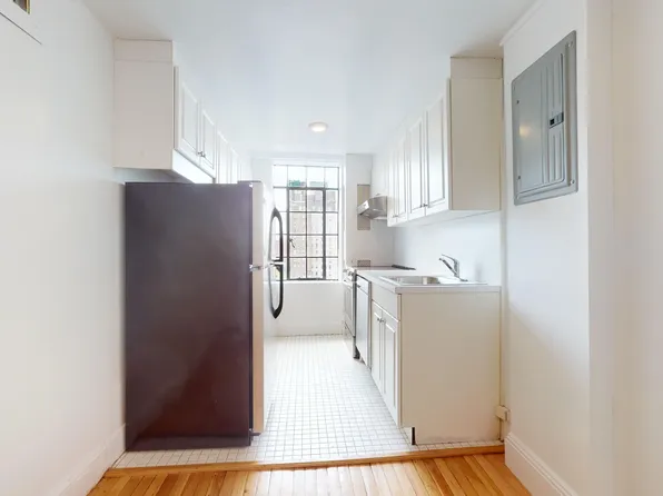 1 Christopher Street image 13 of 22