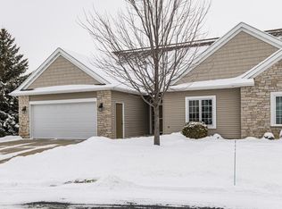 2339 Coral Ridge Pl NE, Rochester, MN 55906