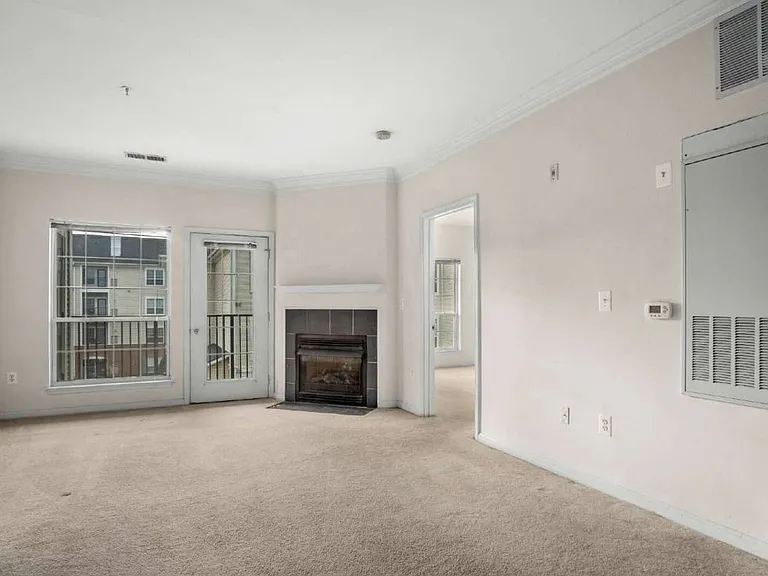4850 Eisenhower Ave #407 — Photo 1