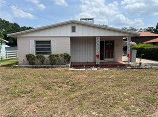 739 Bay St, Sebring, FL 33870