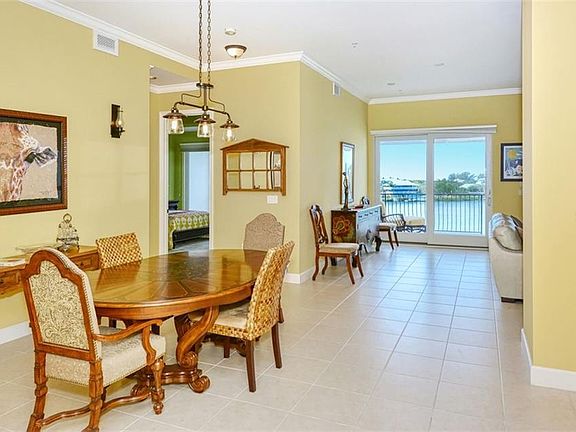 3rd image of 11140 Hacienda Del Mar Blvd #E