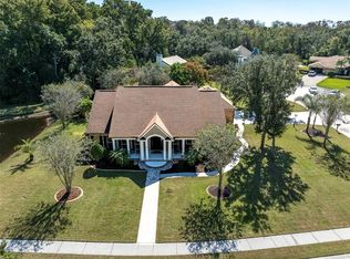 11602 Lakeview Dr, New Port Richey, FL 34654