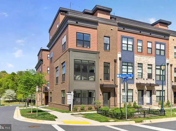 3301 Woodland Phlox St, Rockville, MD 20852