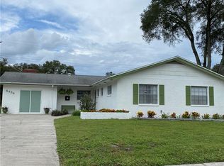 4434 Porpoise Dr, Tampa, FL 33617