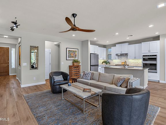 3rd image of 494 Cleopatra Hill Road