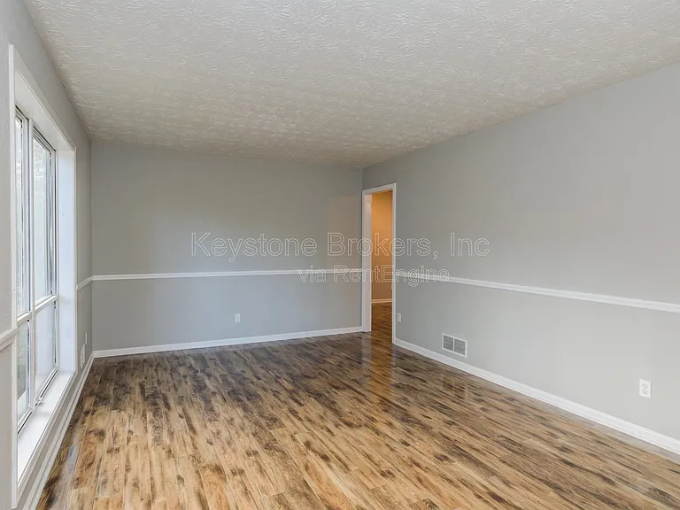 2700 Creekview Point NW — Photo 5