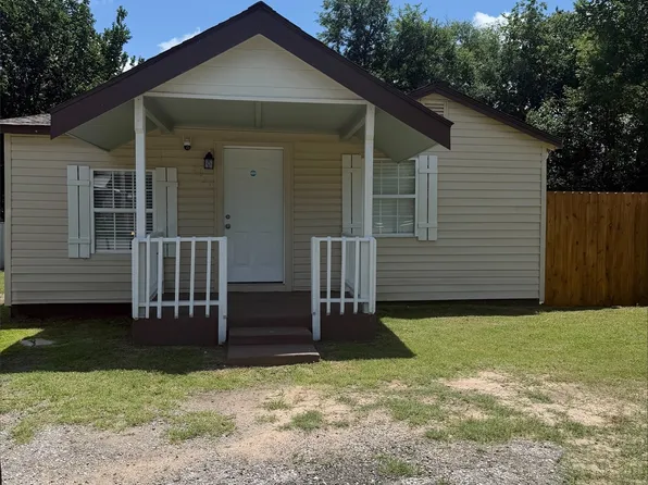 2621 N Rockford Ave, Tulsa, OK 74106