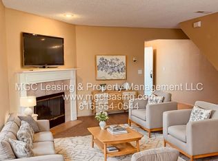 933 Mulberry St, Belton, MO 64012