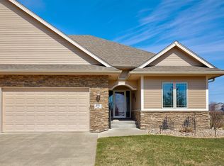 804 NW 20th Ln, Ankeny, IA 50023