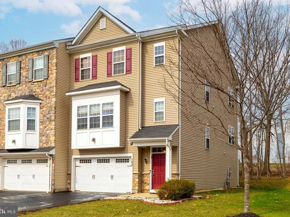 162 Carters Mill Rd, Trevose, PA 19053