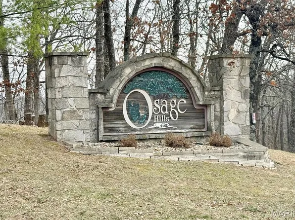 168 Cherokee Ct, Pacific, MO 63069