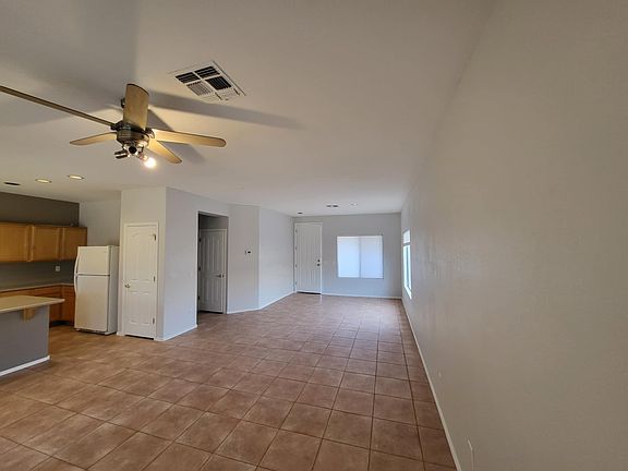 4th image of 9461 W Albert Ln