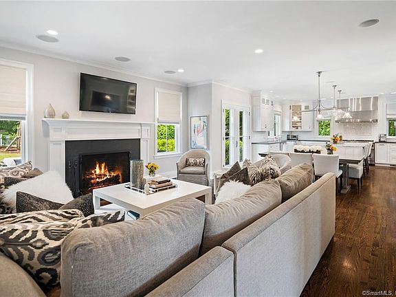 3rd image of 90 Harrison Ave