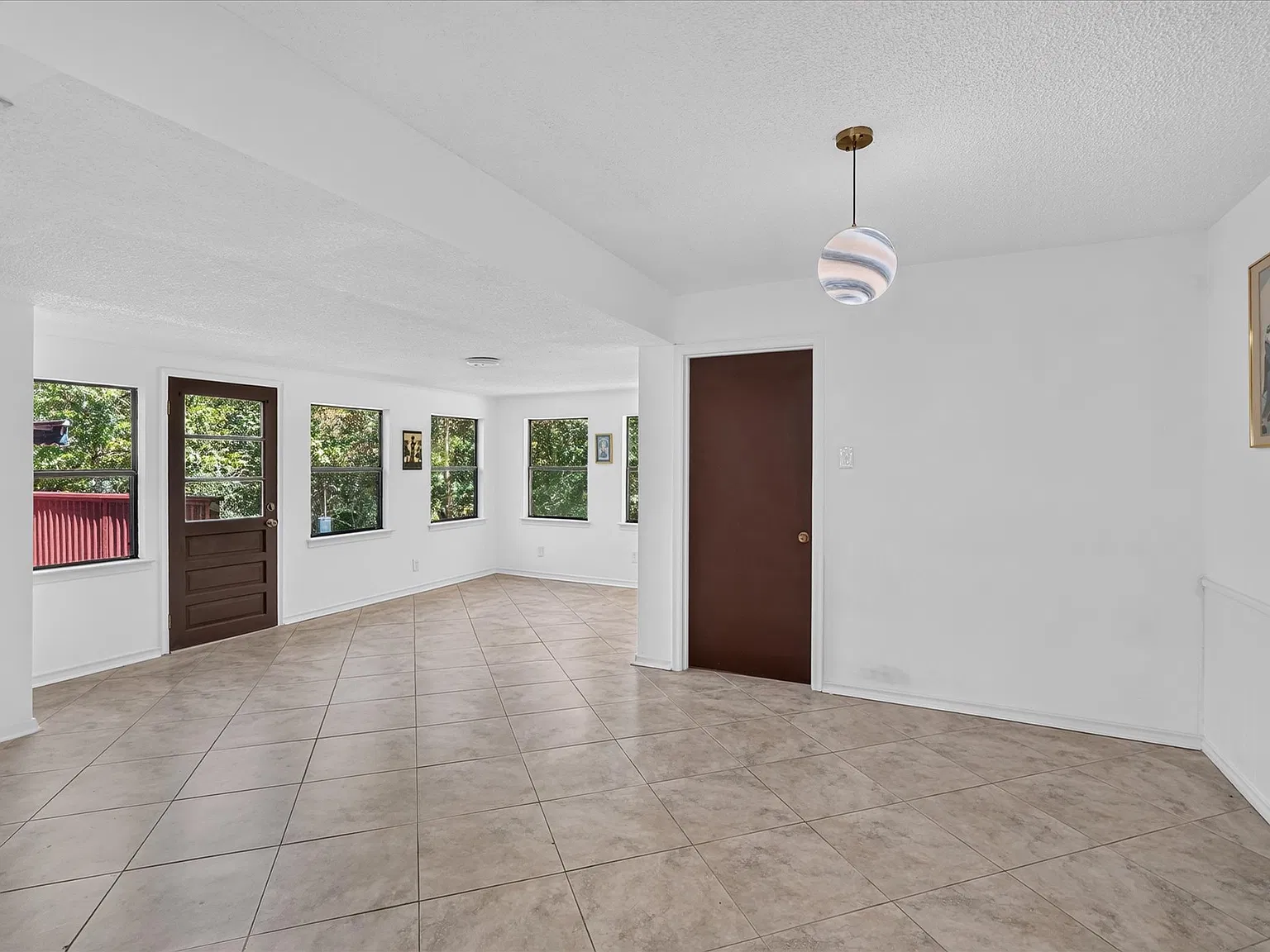 9584 Ash Creek Drive, Dallas, TX 75228 - 1 — Photo 3