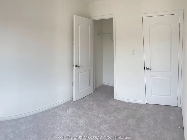 48 Village Gate Dr — Photo 20
