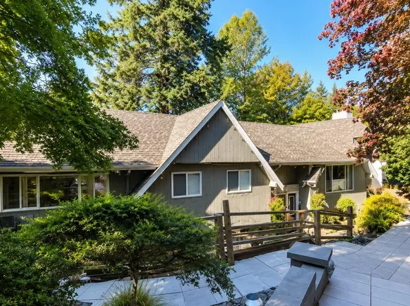 7397 Bates Rd, Delta, BC V4C 6X2