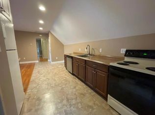 625 Lake Ave UNIT 2, Manchester, NH 03103
