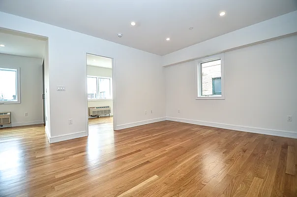 Rented by Brick&Mortar | media 34