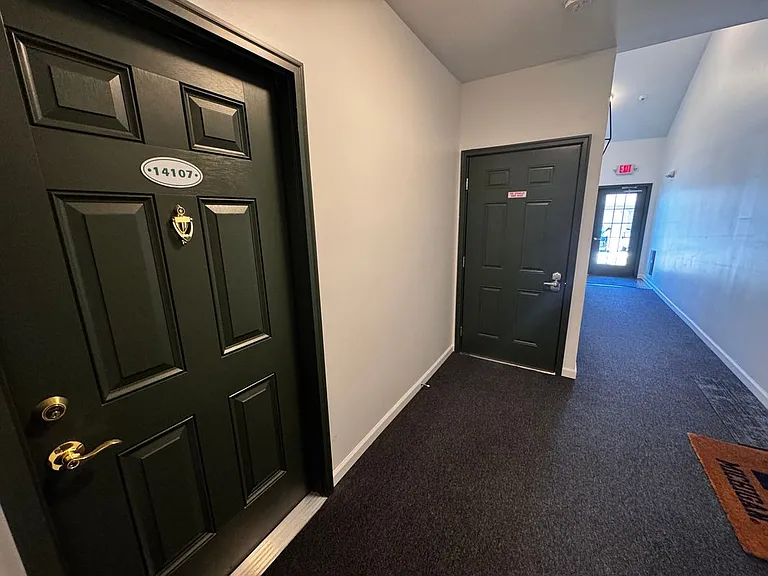 14107 Pinehurst Ln — Photo 11