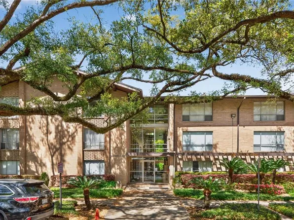 4007 Saint Charles Ave APT 119, New Orleans, LA 70115