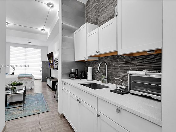 4th image of 1200 Brickell Bay Dr APT 1410