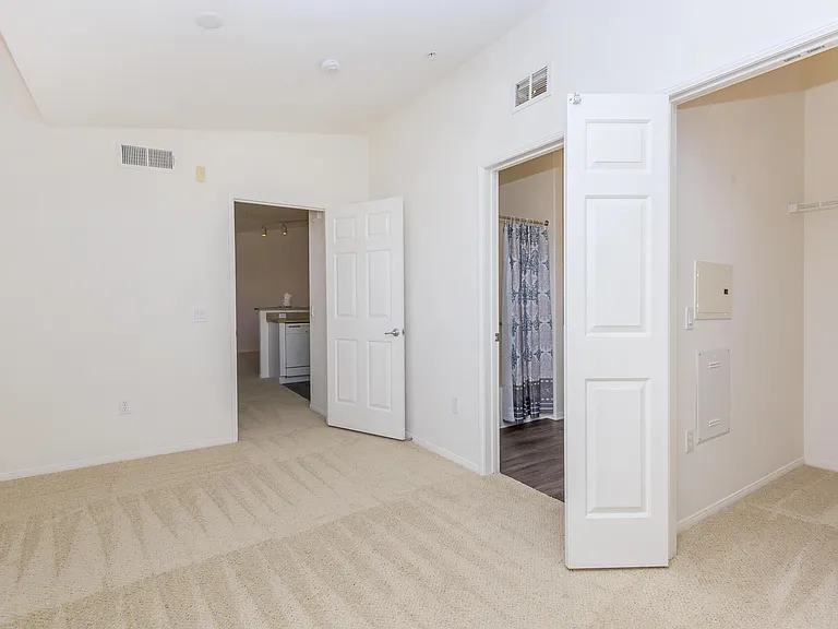 Heritage Square Senior Apartment Homes — Photo 26