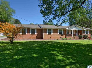 281 Briar Fork Dr, Huntsville, AL 35811