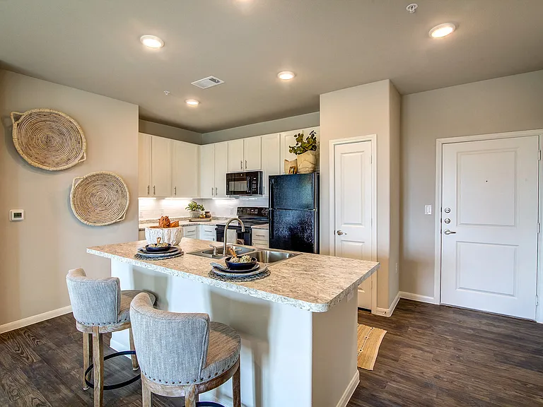 900 Gordon Heights Ln — Photo 15
