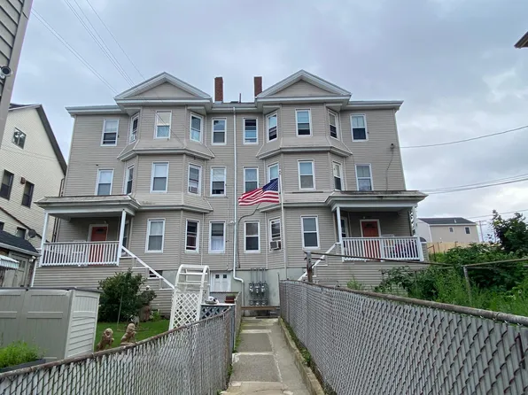 423 Division St #3, Fall River, MA 02721