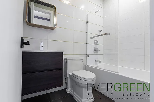 Rented by Evergreen Apartments BK | media 21