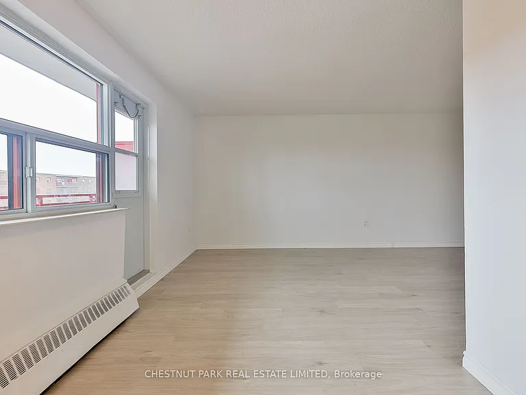 888 Glen St #408 — Photo 11