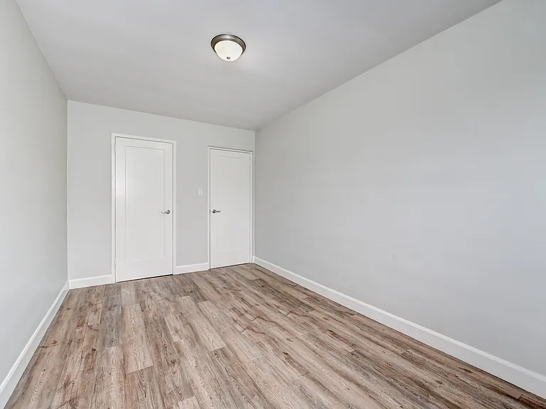 310 Clyde Rd — Photo 18