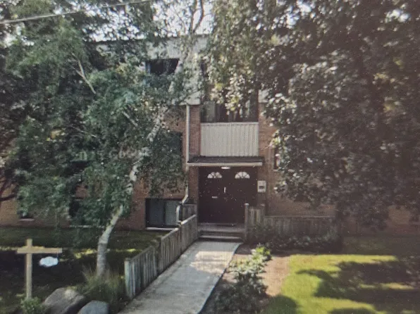 136 Scanlon Ave #12, Bradford West Gwillimbury, ON L3Z 1G6