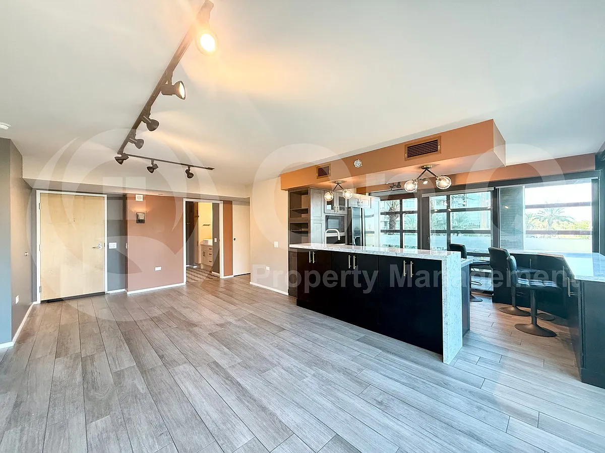 2 bed, 2.0 bath, $2,549 — Photo 4