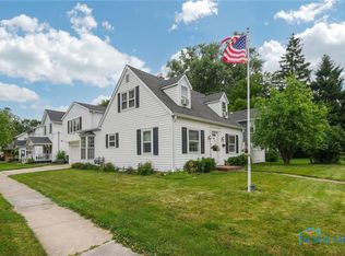350 S Grove St, Bowling Green, OH