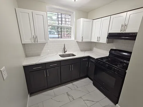 48 Carteret St Photo 1