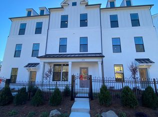 522 N Sharon Amity Rd #5, Charlotte, NC 28211