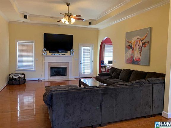 3rd image of 515 Waterford Cove Cir