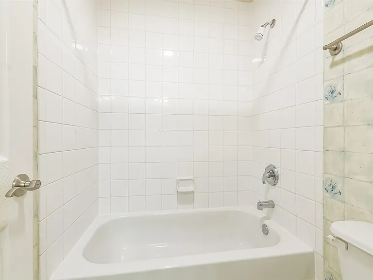 11918 Mariposa Canyon Dr — Photo 49