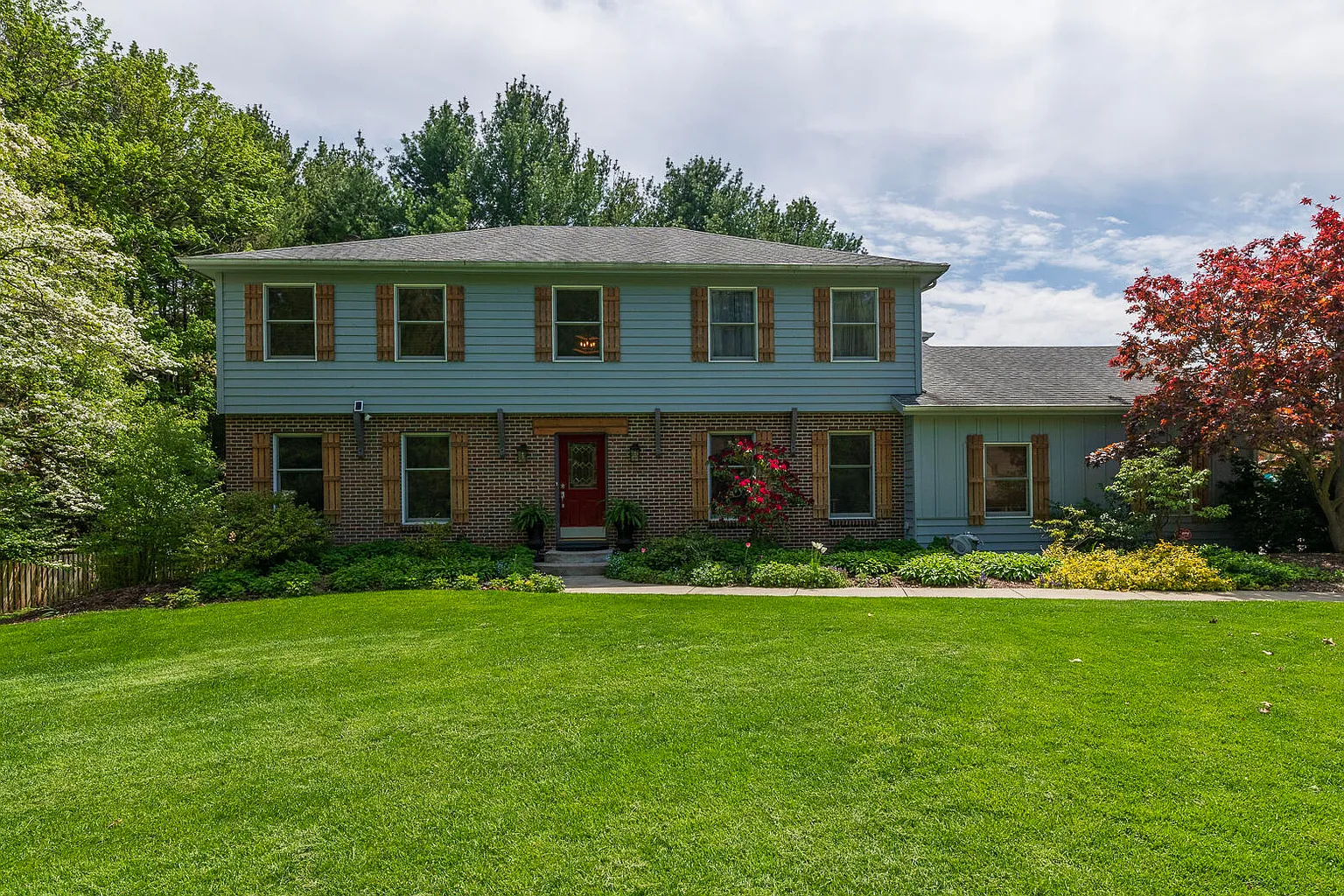 5431 Saddle Club Dr photo 1