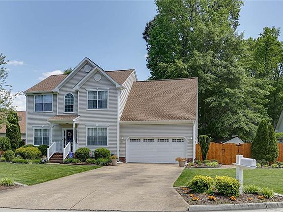 4th image of 6043 Steeplechase Ln