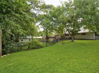 2504 Princeton Dr, Austin, TX 78741