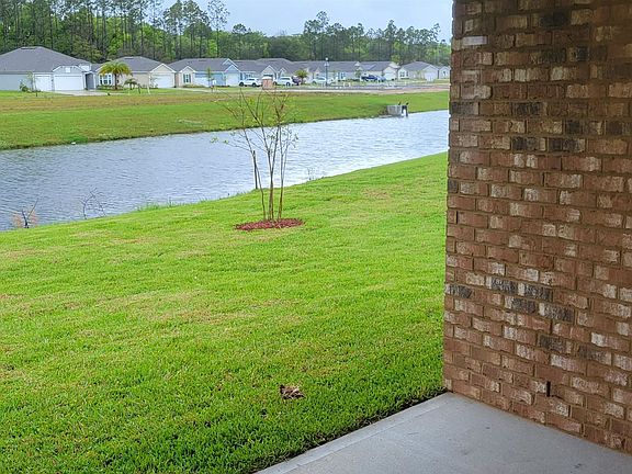 5th image of 20 Rivertown Rd