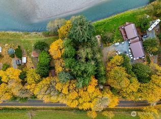 35750 Shangri La Dr, Sedro Woolley, WA