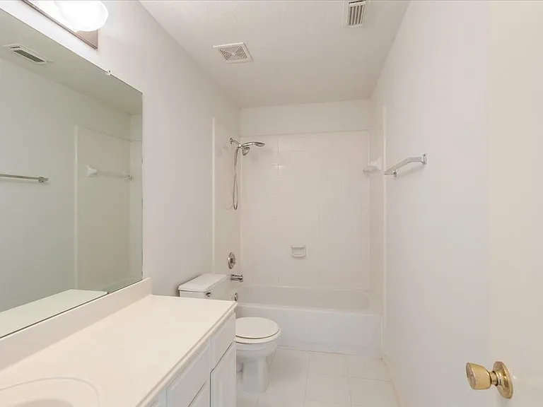 19510 Maywood Falls Cir — Photo 15
