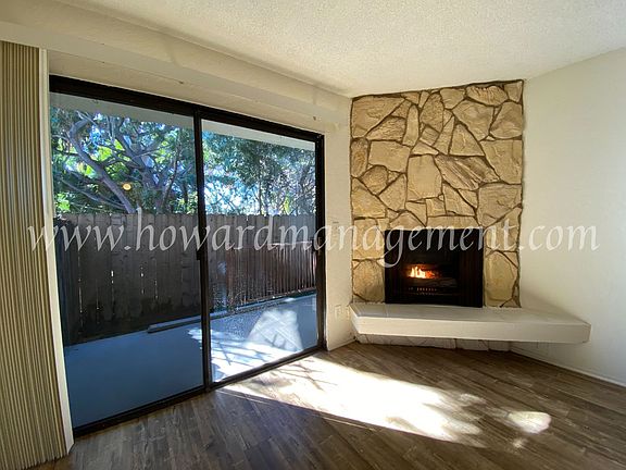 5th image of 323 Bicknell Ave APT 104