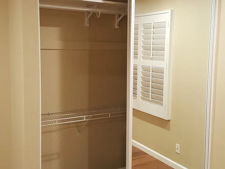 582 Sturgeon Dr #1 — Photo 12